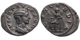 Römer 
Kaiserreich
Iulia Paula (erste Gemahlin des Elagabalus), gest. nach 220
Denar

Rom

Vs: Drapiertes Brustbild n. r., Umschrift IVLIA PAVL...