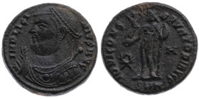 Römer 
Kaiserreich
Licinius I., 308-324
Follis
317-320
Cyzicus Off. H

Vs: Brustbild mit Panzer und Diadem n. l., Umschrift IMP LICI-NIVS AVG
...