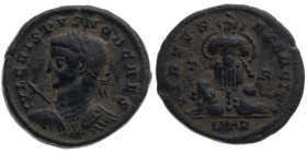 Römer 
Kaiserreich
Crispus, 317-326
Follis
320-321
Treveri Off. S

Vs: Brustbild mit Panzer, Schild, Speer und Lorbeerkranz n. l., Umschrift IV...