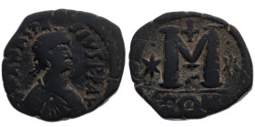 Byzanz 
Kaiserreich
Anastasius I., 491-518
Follis
498-518
Konstantinopel Off. E

Vs: Brustbild n.r., Umschrift
Rs: Wertangabe

Material: Kup...