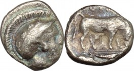 Greek Italy. Southern Lucania, Thurium. AR Diobol, 400-370 BC. D/ Head of Athena right, helmeted. R/ Bull standing right; in exergue, fish. HN Italy -...