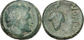 Continental Greece. Moesia, Dionysiopolis. AE 15mm, 190-80 BC. D/ Head of Dionysos right, wearing vine-wreath. R/ Bunch of grapes. BMC 1. AE. g. 4.33 ...