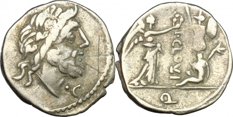 T. Cloelius. AR Quinarius, 98 BC. D/ Head of Jupiter right, laureate. R/ Victory...