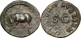 Domitian (81-96). AE Quadrans, 84-85. D/ Rhinoceros standing left. R/ Large SC surrounded by legend. RIC (2nd ed.) 250. AE. g. 3.06 mm. 18.00 VF/About...
