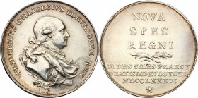 Germany. Friedrich Wilhelm II (1786-1797). AR Medal, 1786. D/ Bust left. R/ Inscription. Friedensberg/Seger 4530. AR. g. 7.21 mm. 28.00 Good VF. For t...