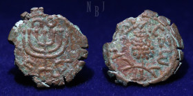 Judaea: Anonymous ROMAN. 2nd-4th centuries AD, AE Prutah