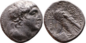 Antiochos VII Sidestes (Seleukid King: 138 – 129 BC ) Phoenica: Tyre – Tetradrachm Obverse: Draped bust in a diadem facing right. Reverse: Eagle stand...