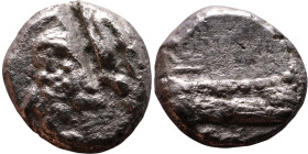 Phoenicia, Arados. Uncertain king. Circa 380-351/0 BC. AR Obol - 1/12 Shekel

Weight:12mm 2,89g