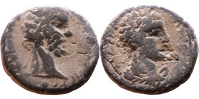 Septimus Severus (193-211) Bronze coin. Obv: Bust of emperor. Rev: Bust of Caracalla

Weight:25mm 8,82g

Artificial sand patina