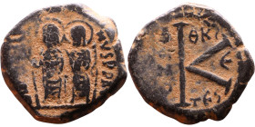Justin II and Sophia (565-578) Hallf Follis Obverse: DN IVSTINVS PP AVG Justin and Sophia on thrones Reverse: Large K, Mintmark

Weight:21mm 6,58g
...