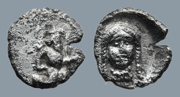 PERSIA. Achaemenid Empire. Uncertain mint in Cilicia. (4th century BC)
AR Tetartemorion (5,9mm 0,15g)
Obv: Persian king or hero in kneeling-running ...