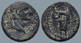PHRYGIA Aezanis. Claudius (AD 41-54). Sokrates, son of Eudoxos, Magistrate
AE Bronze (20,8mm 5,5g)
Obv: ΚΛΑΥΔΙΟϹ ΚΑΙϹΑΡ. Laureate head of Claudius, ...