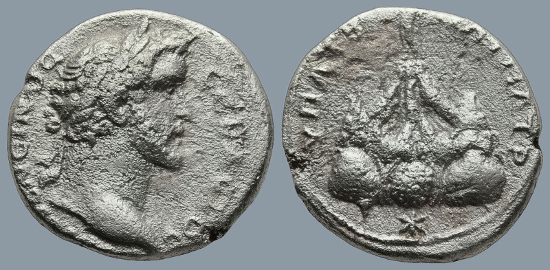 CAPAPDOCIA. Caesarea. Antoninus Pius (AD 138-161).
AR Didrachm (20,6mm 5,3g)
O...