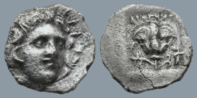 ISLANDS OFF CARIA. Rhodos. (Circa 2nd century BC)
AR Hemidrachm (12,7mm 1,5g)
Obv: Radiate head of Helios facing, head turned slightly to right.
Re...