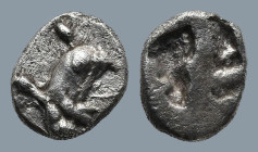 IONIA. Teos. (Circa 475-450 BC).
AR Tetartemorion (5,7mm 0,3g)
Obv: Head of griffin right
Rev: Quadripartite incuse square.
SNG Kayhan 603