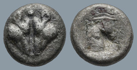 LESBOS. Uncertain mint. (Circa 478-460 BC)
1/12 Stater (10,2mm 1,31g)
Obv: Heads of two confronted boars; above, pellet.
Rev. Quadripartite incuse ...