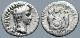 Augustus (27 BC-14 AD). Lugdunum (Lyon) mint
AR Denarius (19mm 3,5g)
Obv: CAESAR AVGVSTVS DIVI F PATER PATRIAE. Laureate head right.
Rev: C L CAESA...