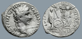 Augustus (27 BC-14 AD). Lugdunum (Lyon) mint
AR Denarius (19,8mm 3,3g)
Obv: CAESAR AVGVSTVS DIVI F PATER PATRIAE. Laureate head right.
Rev: C L CAE...