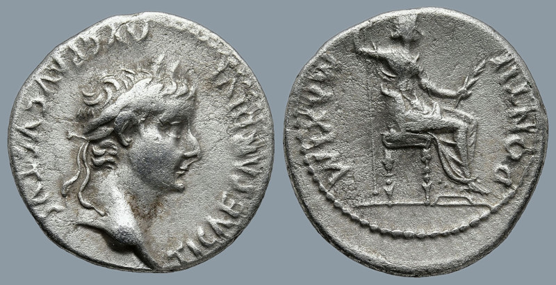 Tiberius (AD 14-37). Lugdunum
AR Denarius (19mm 3,6g)
Obv: TI CAESAR DIVI-AVG ...