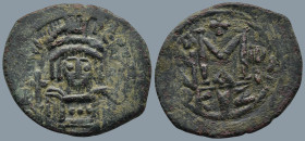 Maurice Tiberius (582-602 AD). Kyzikos
AE Follis (32,8mm 11g)
Obv: Crowned and cuirassed bust facing, holding cross on globe with right hand and shi...