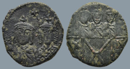Constantine VI with Irene (780-797 AD). Constantinople
AE Follis (18,4mm 3,5g)
Obv: Crowned and draped facing busts of Constantine VI and Irene; cro...