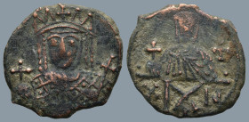 Constantine VI with Irene (780-797 AD). Constantinople
AE Follis (20,1mm 3,2g)
Obv: Crowned facing bust of Irene, wearing loros, holding globus cruc...
