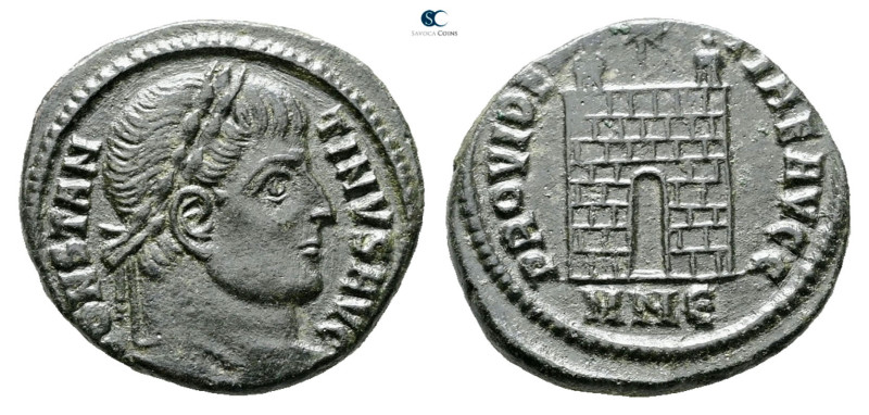 Constantine I the Great AD 306-337. Nicomedia
Follis Æ

19 mm, 3,60 g



...