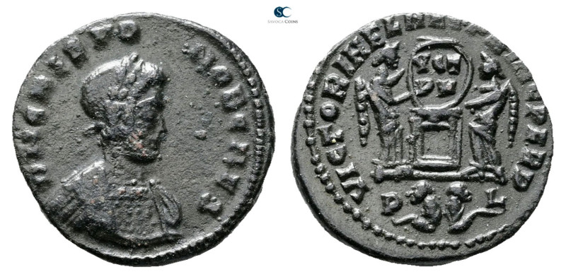 Crispus, as Caesar AD 316-326. Londinium
Follis Æ

18 mm, 2,89 g



Very ...