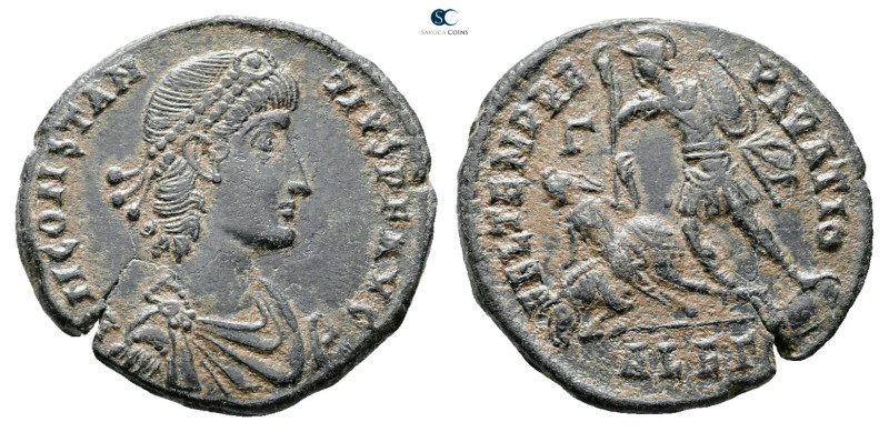 Constantius II AD 347-361. Alexandria
Follis Æ

23 mm, 5,28 g



Very Fin...