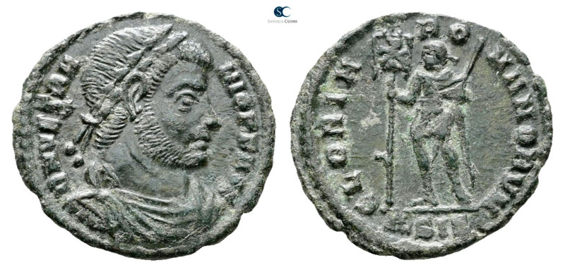 Vetranio AD 350. Siscia
Follis Æ

19 mm, 2,43 g



Very Fine