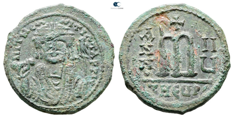 Maurice Tiberius AD 582-602. Theoupolis (Antioch)
Follis or 40 Nummi Æ

29 mm...