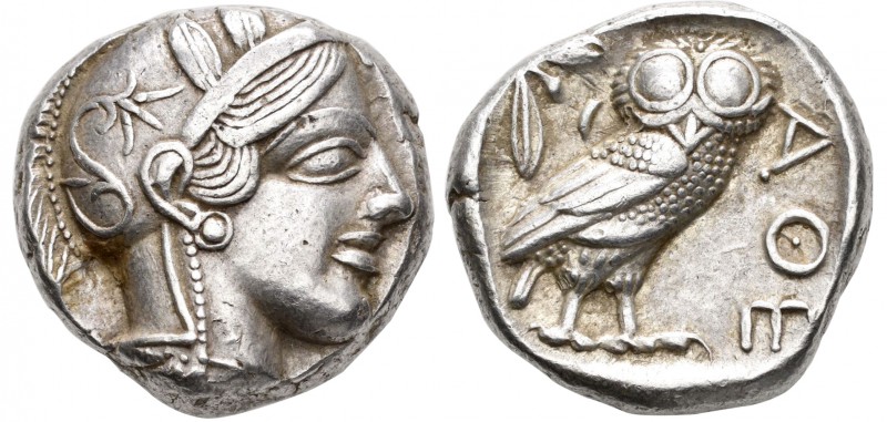 Ática. Tetradracma. 449-413 a.C. Atenas. (Gc-2526). Anv.: Cabeza de Atenea con c...