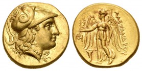 Imperio Macedonio. Alejandro III Magno. Estátera. 336-323 a.C. Coelia. (Müller-373). (Pozzi-862 variante). Anv.: Cabeza de Atenea a derecha, con casco...