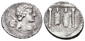 Egnatia. Denario. 75 a.C. Roma. (Ffc-691). (Craw-391/2). (Cal-566). Anv.: Cabeza de cupido a derecha con arco y carcaj a su espalda, detrás MAXSVMVS. ...