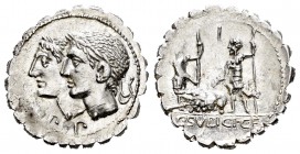 Sulpicia. Denario. 106 a.C. Roma. (Ffc-1133). (Craw-312/1). (Cal-1288). Anv.: Cabezas yuxtapuestas de los dioses Penates a izquierda, delante (D) P P....