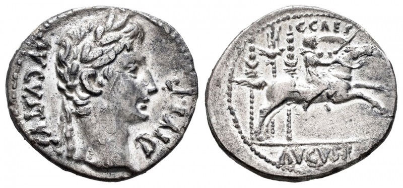 Augusto. Denario. 8 a.C. Lugdunum. (Ffc-21). (Ric-199). (Cal-849). Anv.: AVGVSTV...