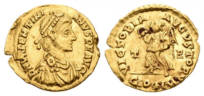 Valentiniano II. Tremissis. (Spink-no la cita). (Ric-no la cita). (Depeyrot-53)....