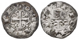 Reino de Castilla y León. Alfonso VII (1126-1157). Dinero. ¿León?. (Abm-115 variante). (Bautista-212 variante). Anv.: IMPERATOR. Cruz patada con adorn...