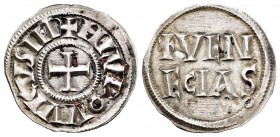 Italia. Acuñaciones Carolingias. Luis el Piadoso. Denario. (814-840). Venecia. (MEC-789). Anv.: +HLVDOVVICVS IMP. Rev.: +VENECIAS. Ag. 1,14 g. Buen ej...