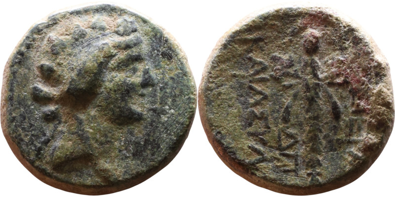 Greek Bronze coin. (IV-I century BC)

21mm 10,54g