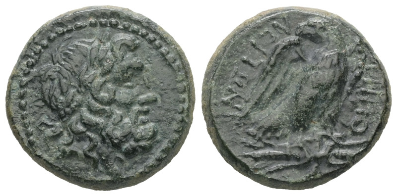 Macedonia, Amphipolis. AE. 5.24 g. - 19.24 mm. Circa 2nd century BC.
Obv.: Laure...