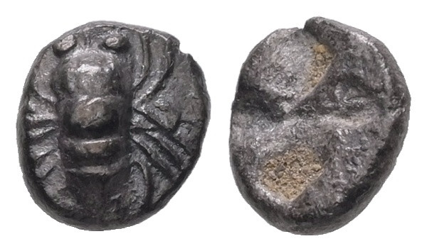 Ionia, Ephesos. AR Hemiobol, 0.37 g. - 7.04 mm. Circa 550-500 BC.
Obv.: Bee
Rev....