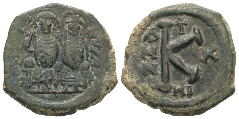 Justin II and Sophia, AD. 565-578. AE Half Follis. 7.44 g. - 24.27 mm. Nicomedia...