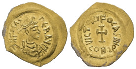 Phocas, AD. 602-610. AV Tremissis. 1.46 g. - 18.21 mm. Constantinople.
Obv.: DNFOCAS-PERAV. Bust of Phocas, pearl-diademed, draped, cuirassed, right.
...
