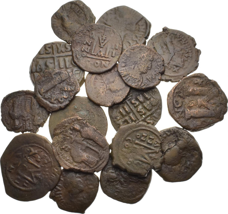 Lot of 18 pcs. unclassified see picture. LOT SOLD AS IT IS, NO RETURNS.(L-35)