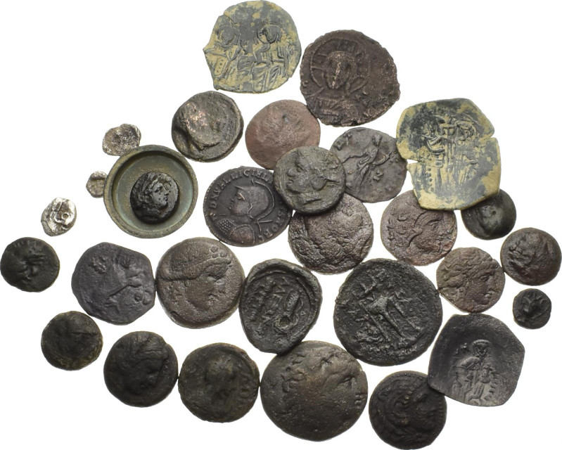 Lot of 30 pcs. unclassified see picture. LOT SOLD AS IT IS, NO RETURNS.(L-73)