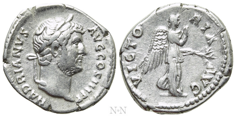 HADRIAN (117-138). Denarius. Rome. 

Obv: HADRIANVS AVG COS III P P. 
Laureat...