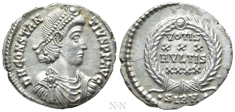 CONSTANTIUS II (337-361). Siliqua. Sirmium. 

Obv: D N CONSTANTIVS P F AVG. 
...