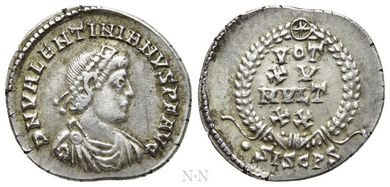 VALENTINIAN II (375-392). Siliqua. Siscia.

Obv: D N VALENTINIANVS P F AVG.
D...