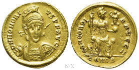 HONORIUS (393-423). GOLD Solidus. Constantinople
